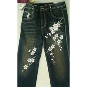 Queen Petty �A��`���F�V�����y�C���g�F�l�C�r�[�F�u�[�c�J�b�g