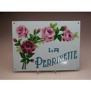 �I�[���h�t�@�[���n�E�X�@�T�C���{�[�h�gLA PERRINETTE�h