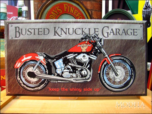アメリカンブリキ看板 The Basted Knuckle Garage BIKE