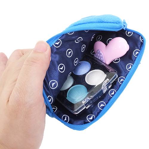 新生活 ドラえもん ミニティッシュポーチ フェイス ボディ 雑貨 株式会社 ブライエンタープライズ 問屋 仕入れ 卸 卸売の専門 仕入れならnetsea