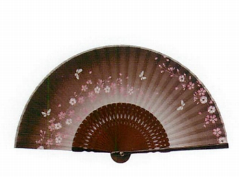 【ご紹介します!暑い夏の必須アイテム!爽やかな風を運んでくれる!綿扇子 茶地小桜(121073)】