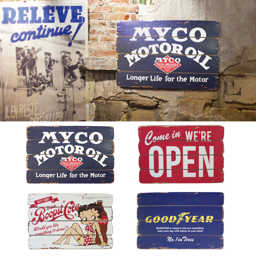VINTAGE SIGN BOARD