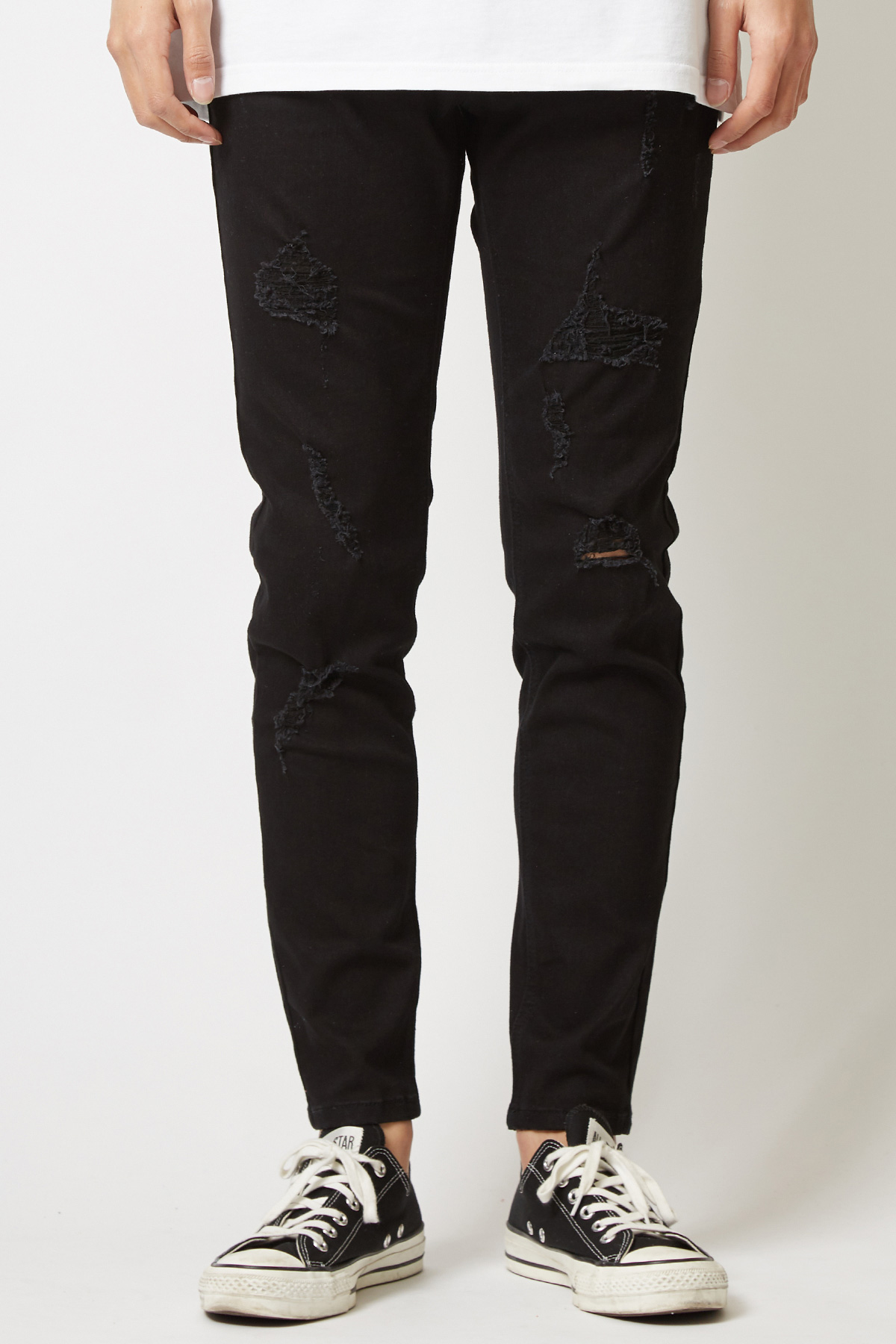 ブラック スキニー デニム パンツ メンズ 黒 ダメージ クラッシュ 加工 ストレッチ ジーンズ ジーパン アパレル 株式会社 インプローブス 問屋 仕入れ 卸 卸売の専門 仕入れならnetsea