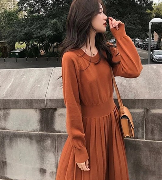 ピンク 黒 全４色 ニットワンピース プリーツ Aラインワンピース アパレル 株式会社 シャローム 問屋 仕入れ 卸 卸売の専門 仕入れならnetsea