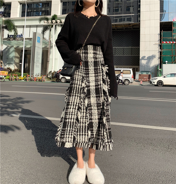 韓国ファッション　スカート　モノトーン　スクウェア