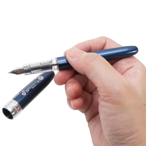 筆記用具 星のカービィ 万年筆 カービィと夢幻の歯車 雑貨 株式会社 ブライエンタープライズ 問屋 仕入れ 卸 卸売の専門 仕入れならnetsea