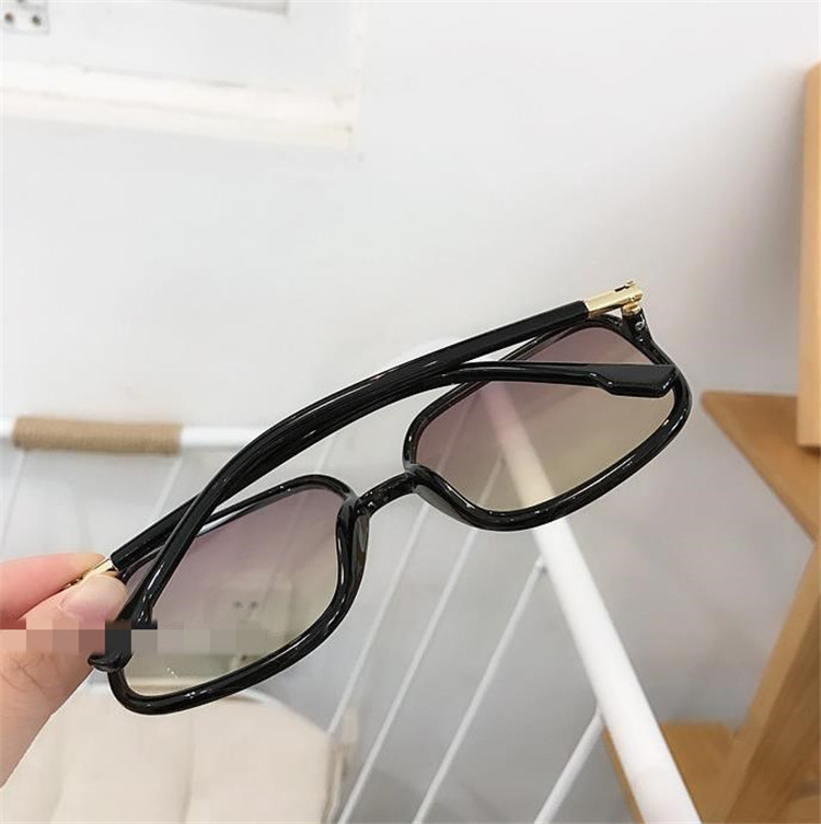 高品質新入庫 韓国ファッション めがね サングラス 韓国語版 個性 レトロ 原宿bf風 フレーム 日よけします ファッション雑貨 オープンブリッジ 合同会社 問屋 仕入れ 卸 卸売の専門 仕入れならnetsea