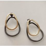配色ピアス