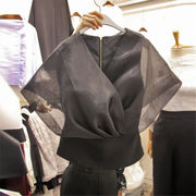 1枚で大人の可愛いさを叶える  気質 Vネック バックジッパー レーヨン 縫付 半袖 スリムフィット トップス