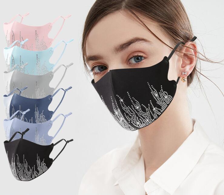 大人夏マスク　男女兼用　通気性布マスク 繰り返し使えるマスク　冷感マスク クールマスク