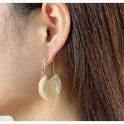 樹脂円形ピアス