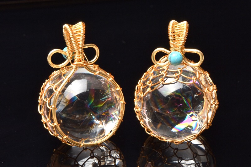 虹入り水晶 アイリスクォーツ 20mm 丸玉 ペンダントトップ_PRG632-1