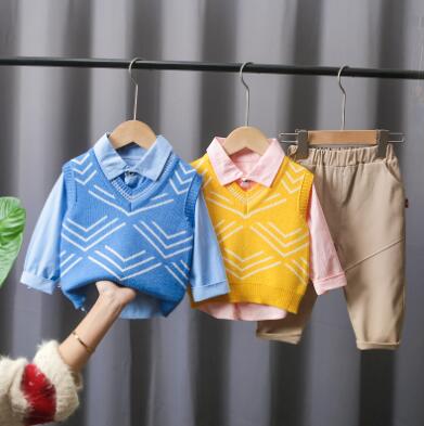 春季新作　男の子　子供服　キッズ　上下セット　シャツ＋ベスト＋パンツ　ファッション