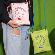 ショルダーバッグ　ポーチ　携帯バッグ　かわいい　韓国ファッション　オシャレ