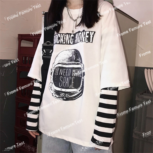 Tシャツ　　　　レディース　　　　ファッション　　春夏　　長袖