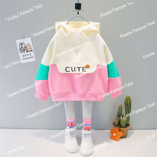 子供服　　キッズ女の子　　春秋　　ファッション　スポーツ　スッツ