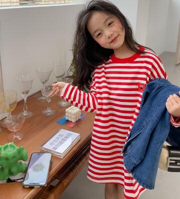 子供用アパレル　ワンピース　ロングシャツ　90-140