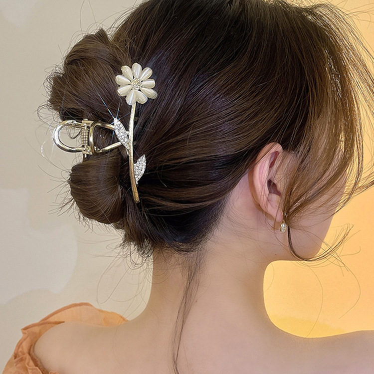 バンスクリップ　ヘアアクセサリー　ヘアクリップ　髪飾り　夏 　花柄　金属