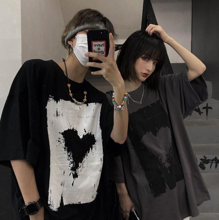 韓国風  シャツ　カップル半袖Tシャツ　夏の新しい　スポーツウェア　ファッション半袖Tシャツ★M-2X