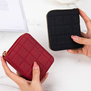 財布　カードケース　ビンテージ　デザイン　レディースファッション
