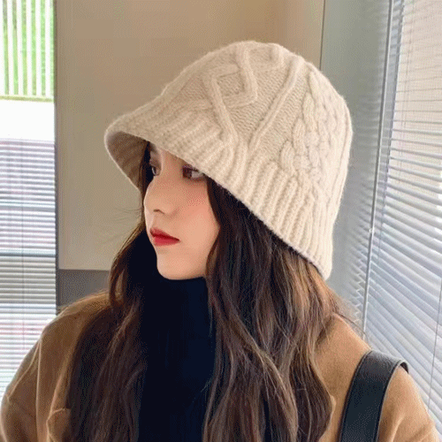 秋冬ニット帽子　暖かい　ハット紫外線対策　大人気　スリットハット　韓国ファッション