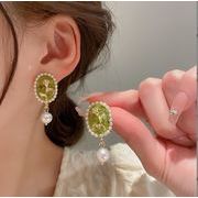 韓国新作　イヤリング気質の女の子★耳のスタッド★ファッションイヤリング