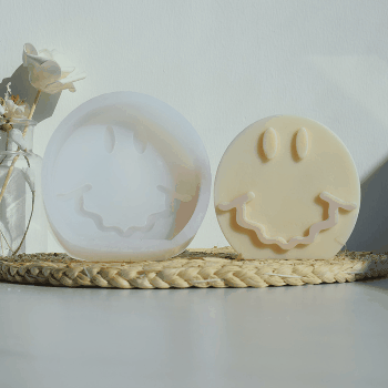 人気 石鹸ローソク アロマキャンドル バスボール素材 レジン枠シリコンモールド 幾何学型 笑い顔 蝋燭