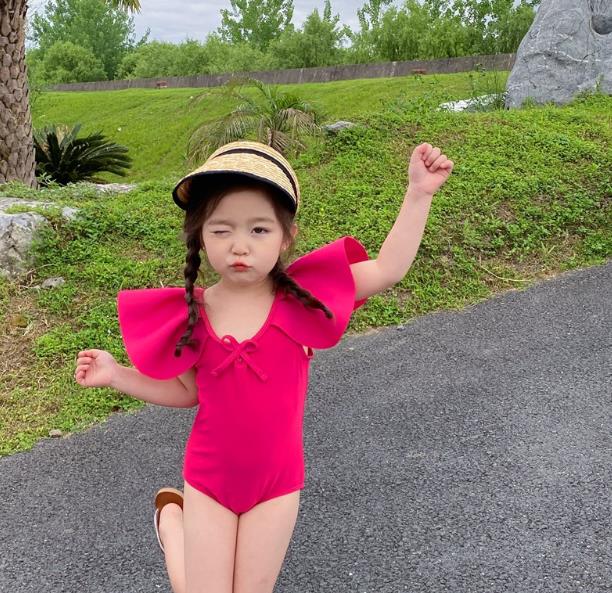 夏新作  子供服 ハワイ  連体服 韓国風子供服 キッズ 水着 水泳ベビー服 女の子  砂浜