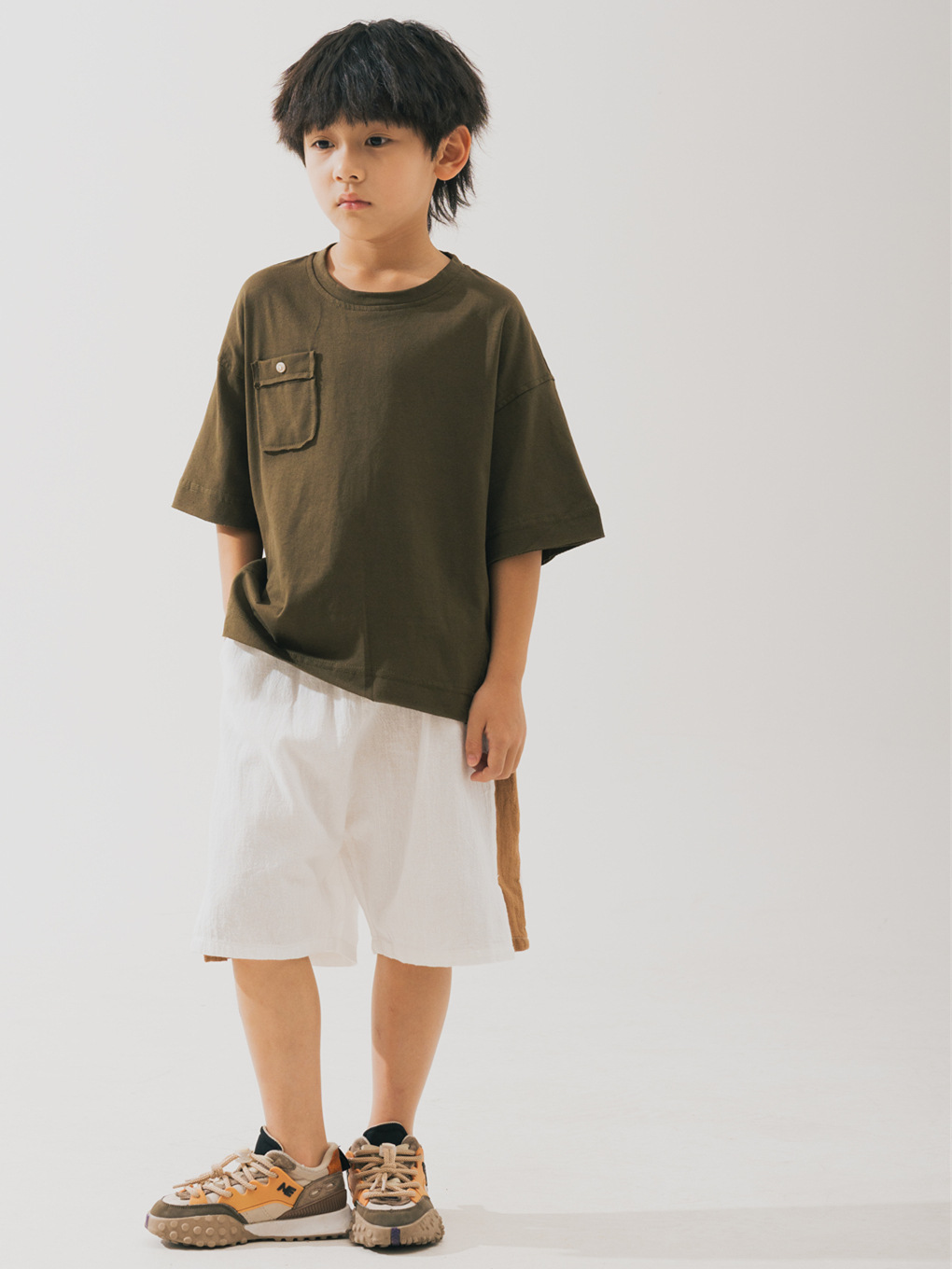 ins夏人気   韓国風子供服    半袖   Tシャツ  トップス   男の子    ファッション  3色【120-160cm】