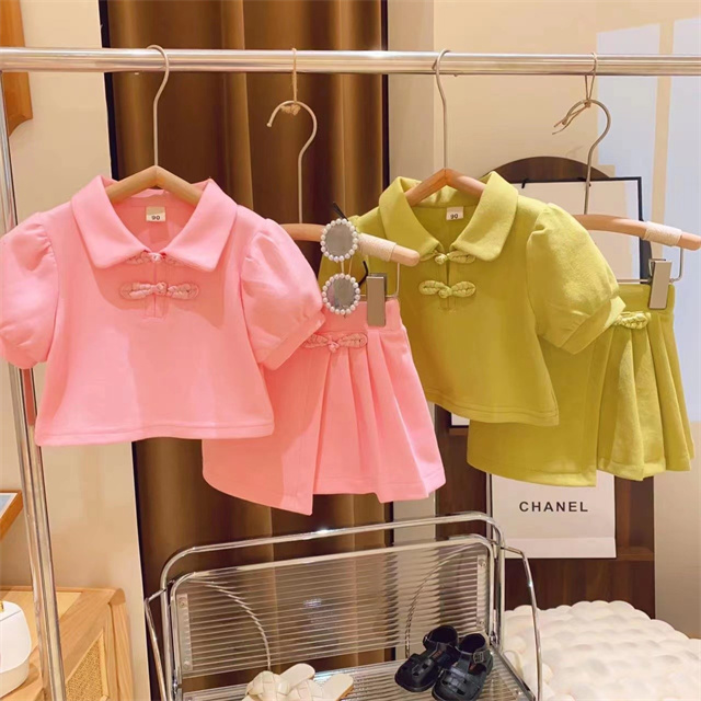 夏新作  可愛い 甘い 女の子  子供セット   半袖Tシャツ+ショートスカート韓国ファッション   2色