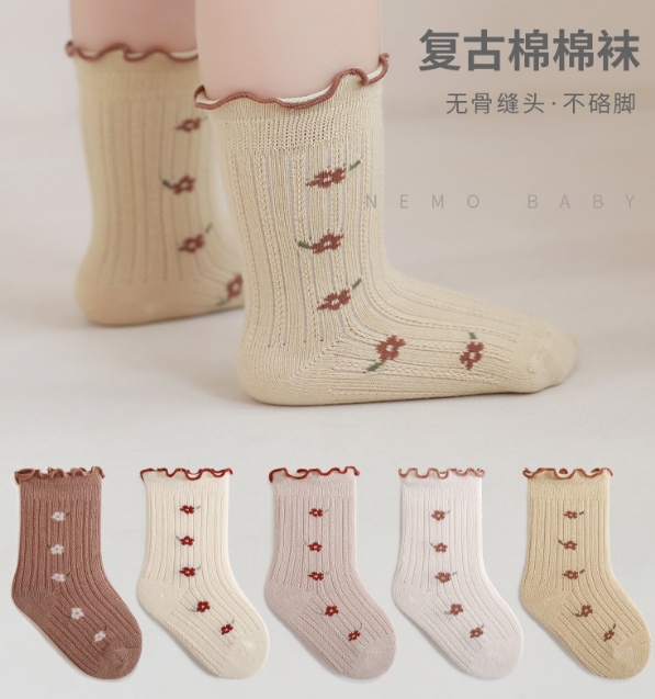 韓国風   子供服  赤ちゃん  子供用靴下　ベビー靴下   ソックス  靴下　ニーソックス  花柄  5色