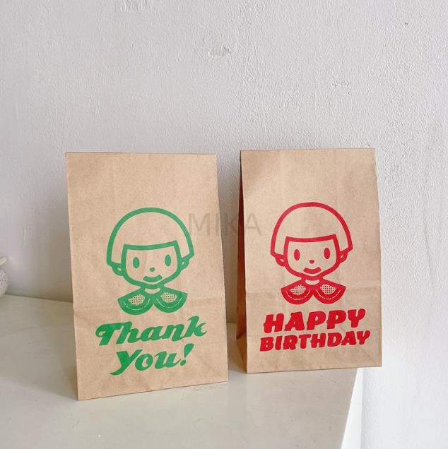 INS新作  紙袋 韓国風    包装袋  収納袋    撮影道具  おみやげ袋  紙袋を 収納し 誕生日  贈り物