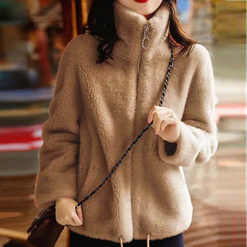 ベルベットのジッパーの女性のベルベットは秋冬の新型両面ベルベットの保温高襟コートを厚くした