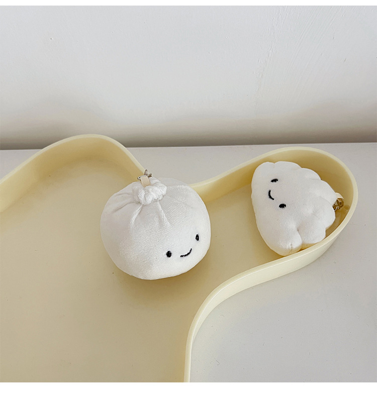 餃*子様 ピーナツお姉さんのキーホルダー◎ 餃子2個付きキーホルダー - メルカリ