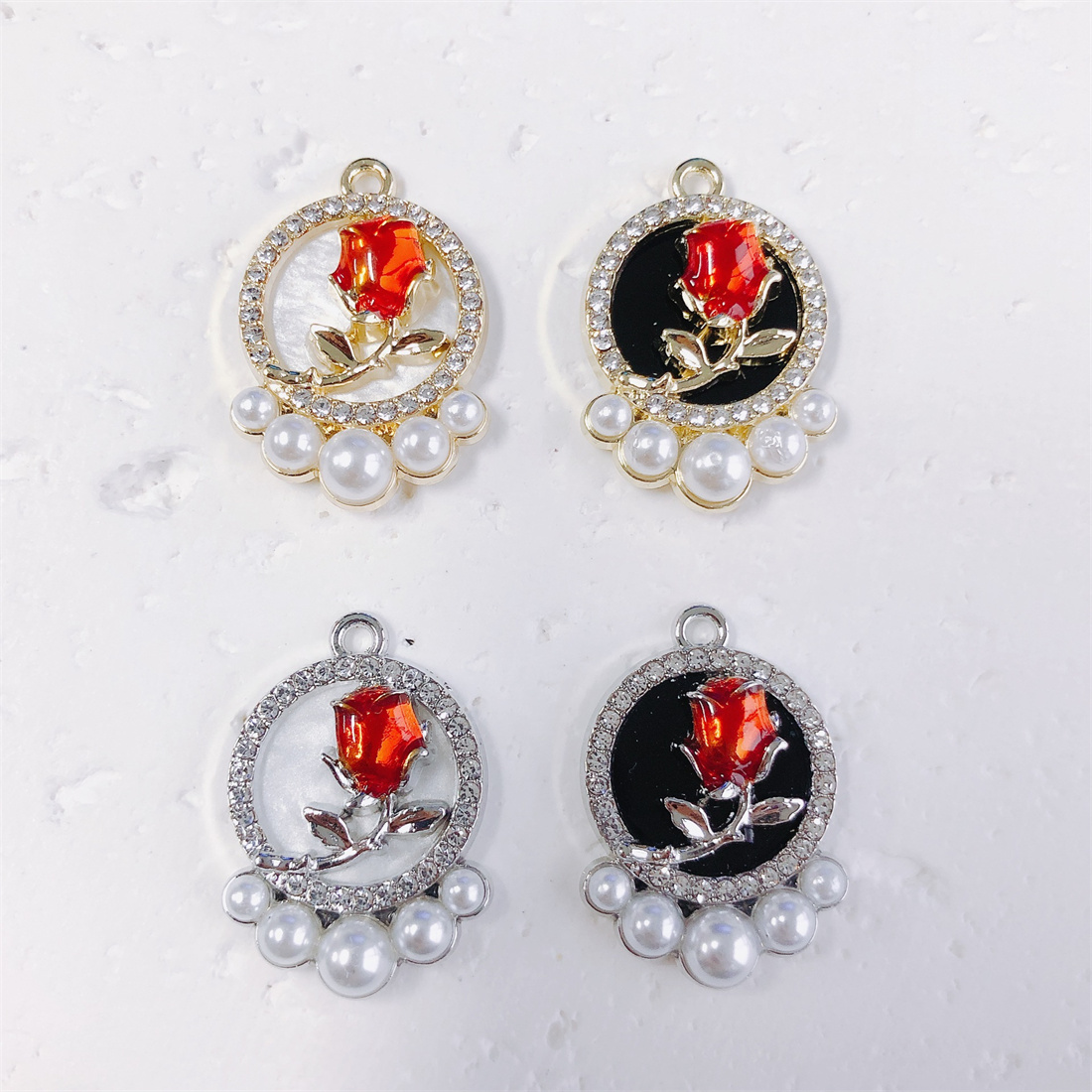 薔薇 アクセサリーパーツ ハンドメイド デコパーツ DIY用品 ローズ 金属チャーム 花 フラワー パール