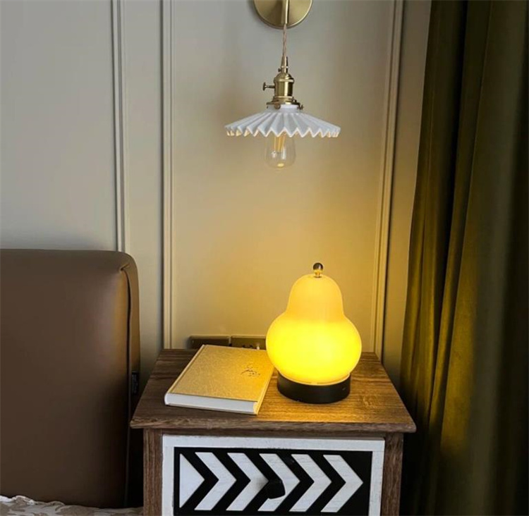 安いし可愛い大人気商品 スタンド 誕生日プレゼント ledライト 書斎灯