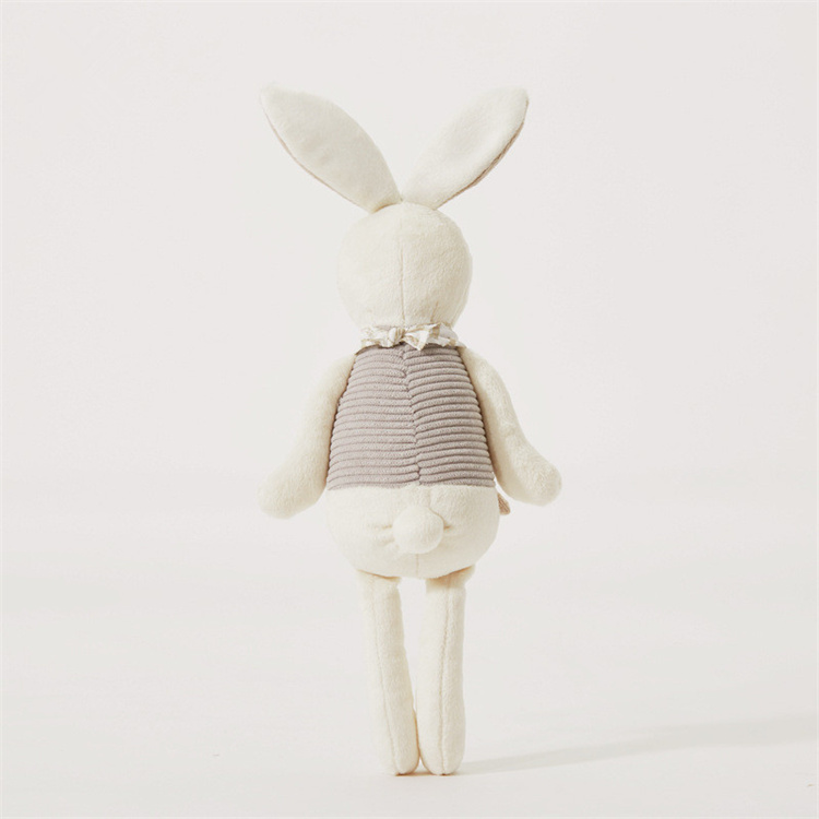 海外でも好きなブランドです ウサギのぬいぐるみ 睡眠の赤ちゃん 誕生