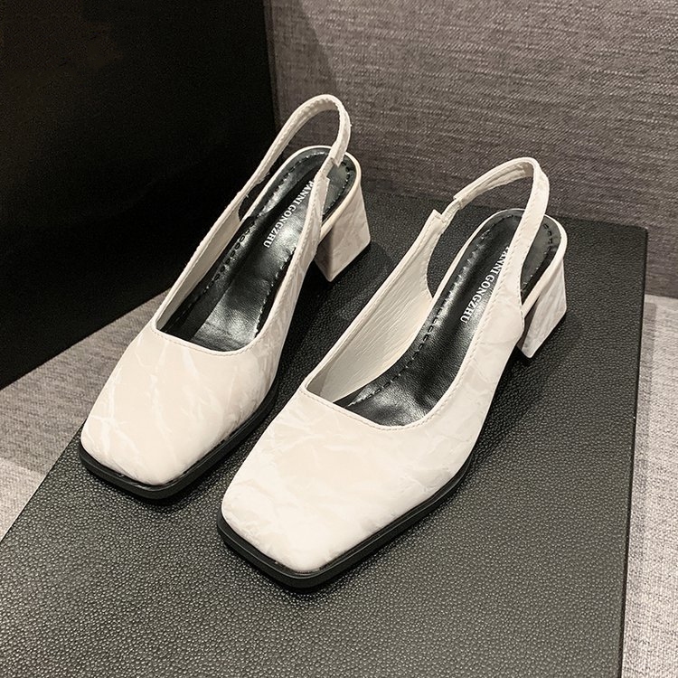 シュール　サンダル　レディースシューズ　靴　韓国ファッション　デザイン 　春夏