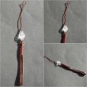 茶　革ひもストラップ　四神　玄武　水晶　12mm