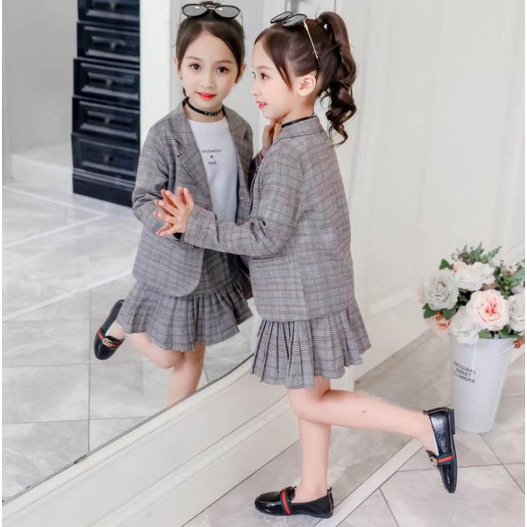韓国子供服 セットアップ キッズ 女の子 冬服  セーター+ジャンパースカート 2点セット 結婚式 卒園式