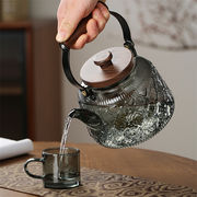 人気商品 ポット 水筒 急須 花茶壺 ティーポット 耐熱ガラス おしゃれな 加熱可能 湯沸かし器 ガラスびん
