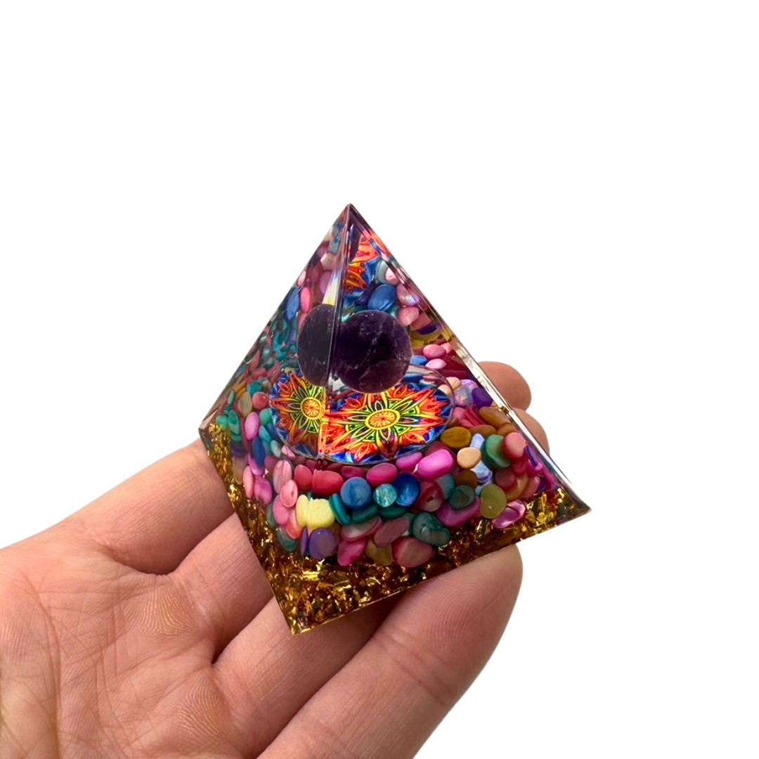 Lemon☆さま♥️オルゴナイト♥️オーダー♥️おまとめ♥️専用です オルゴナイト カラフルストーン 源丸 エネルギー 発生 金箔 置物