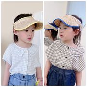 韓国の子供服、新しい夏の2024年の女の子のシャツ、夏の韓国の格子縞の半袖、子供用の夏のシャツ
