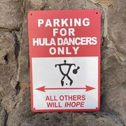 アルミサインプレート　HULA DANCERS ONLY