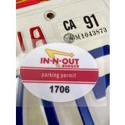 パーキング パーミット ステッカー IN-N-OUT シリアルナンバー入り 駐車許可証