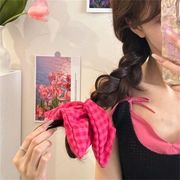 チェック柄シュシュ　ヘアアクセサリー　レディース　デザイン　韓国風　髪飾り　春夏