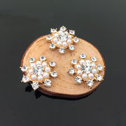デコパーツ パール フラワー 花 ストーン 白 ホワイト 真珠 携帯ケース スマホケース iPhoneケース 装飾