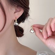 愛のイヤリング ファッショングッズ  アクセサリー