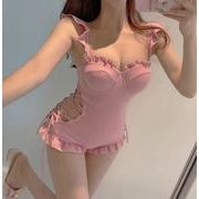 新品 温泉 スリム エレガント女性 水着　温泉可　ビキニ