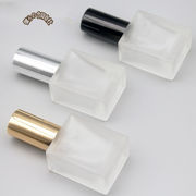 新入荷 高級 香水瓶 10ml 15ml 30ml  スプレーボトル 分注ボトル 化粧品容器 3色展開